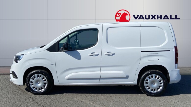 Vauxhall Combo Cargo Combo L1 Diesel 2300 1.5 Turbo D 100ps H1 Pro Van